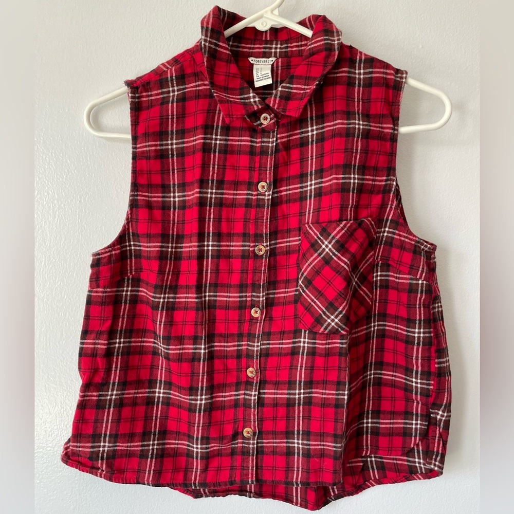 Forever 21 Sleeveless Plaid Shirt